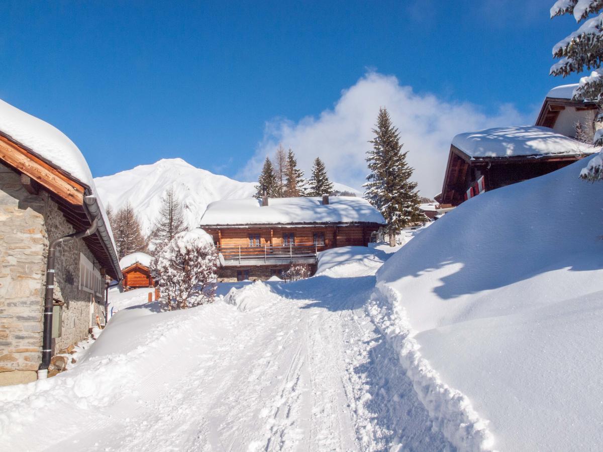Gruppenhaus im Walliser Alpstyle Rosswald Exterior foto